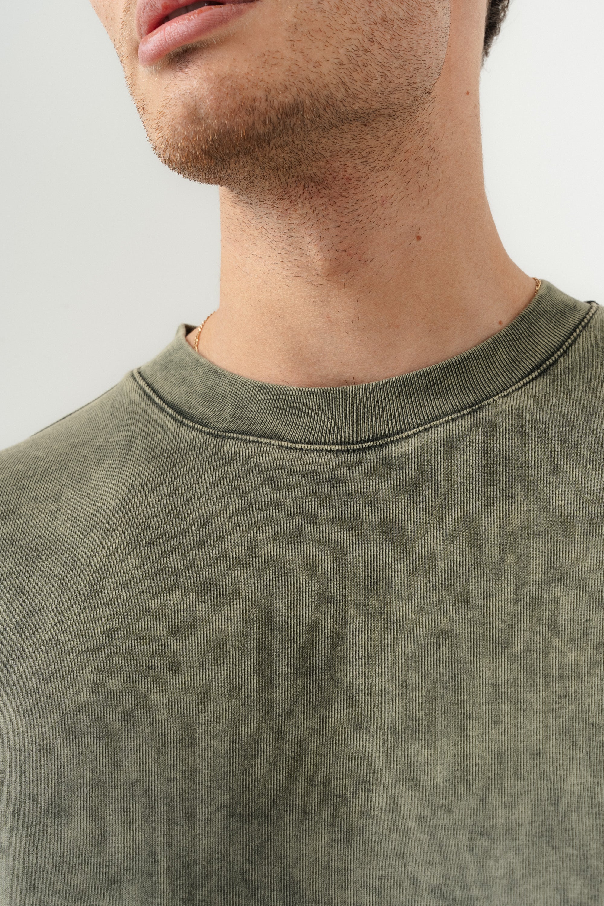 BORZ Soluk Efektli Oversize Kalıp T-shirt ve Şort Takımı-5