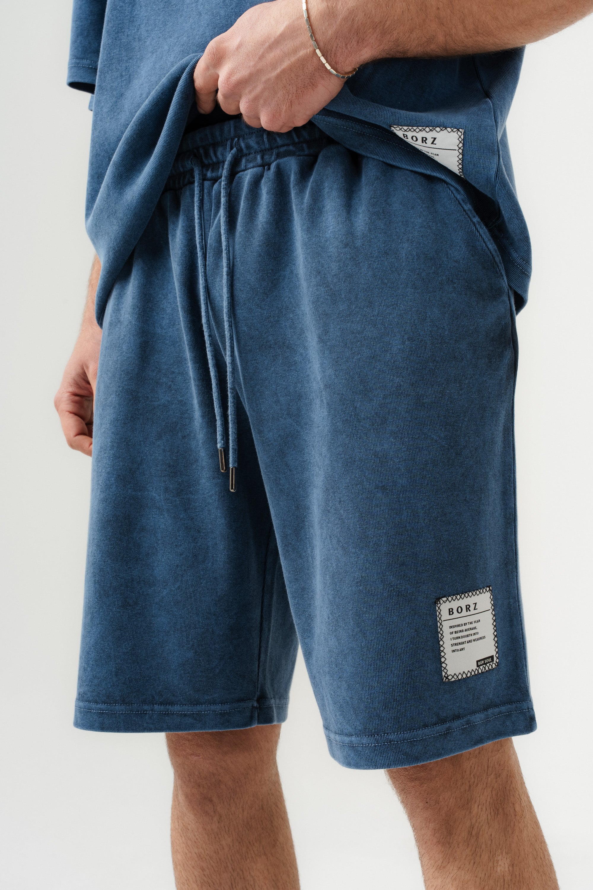 BORZ Soluk Efektli Oversize Kalıp T-shirt ve Şort Takımı-7