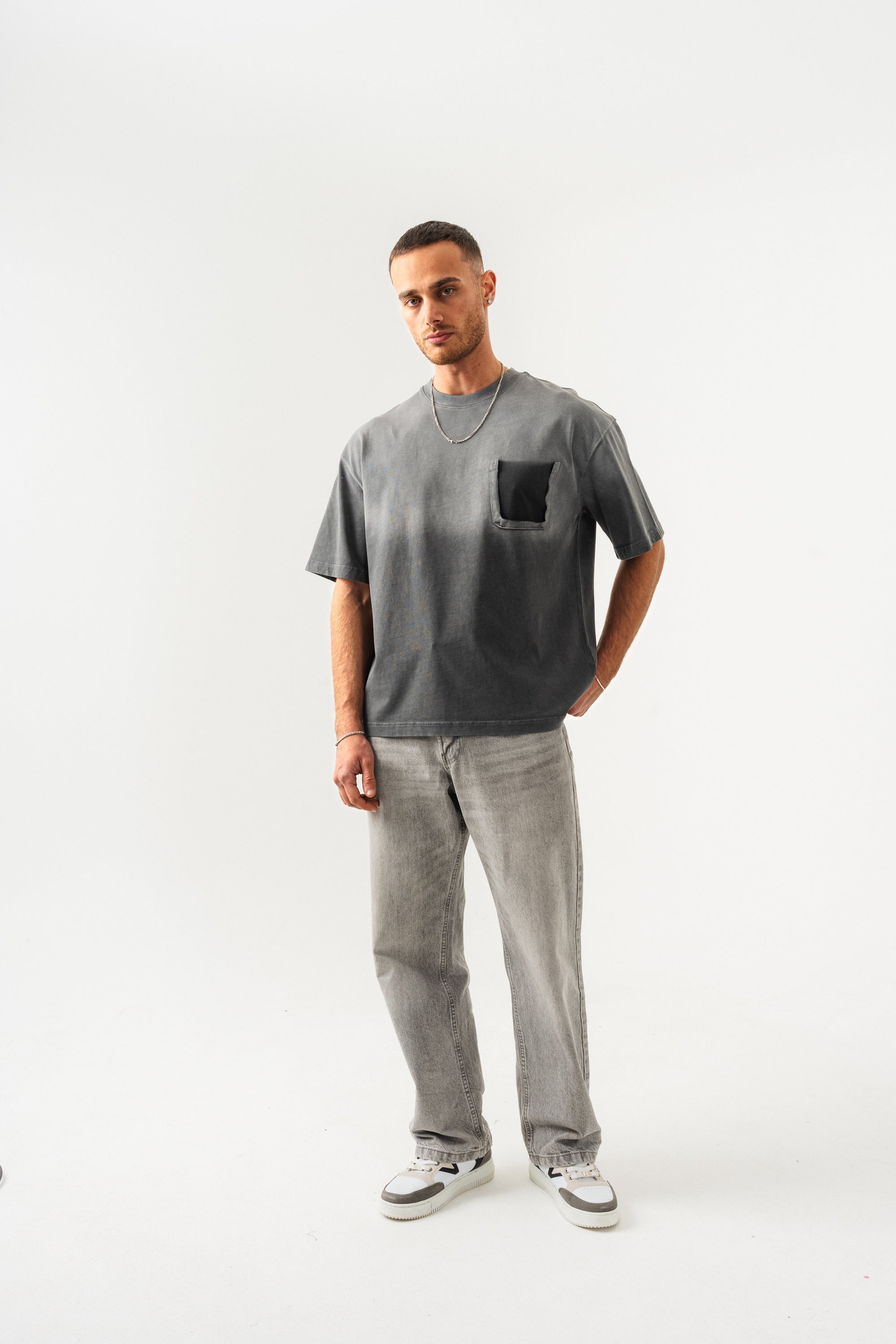 BORZ UNISEX CEPLİ-YIKAMALI OVERSİZE TİŞÖRT-6