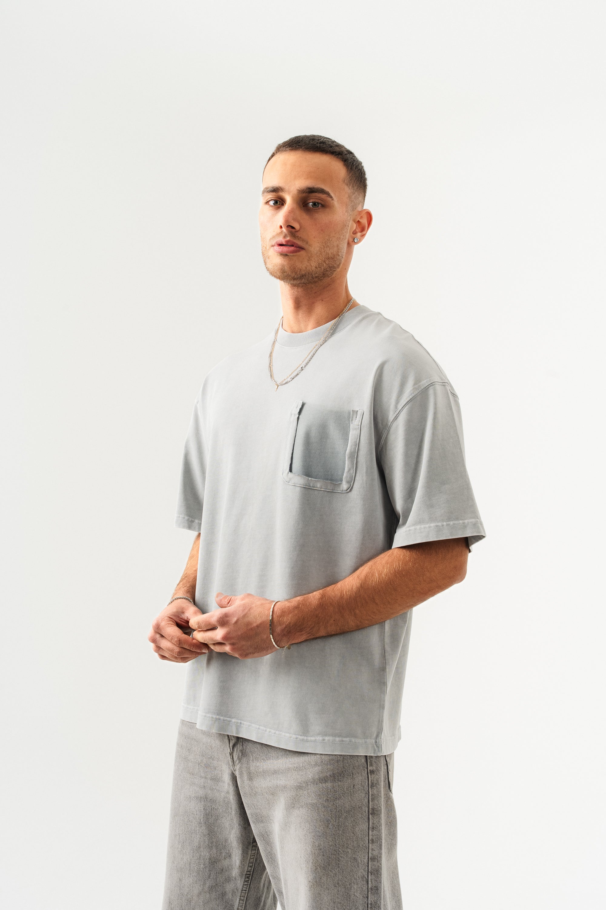 BORZ UNISEX CEPLİ-YIKAMALI OVERSİZE TİŞÖRT-5