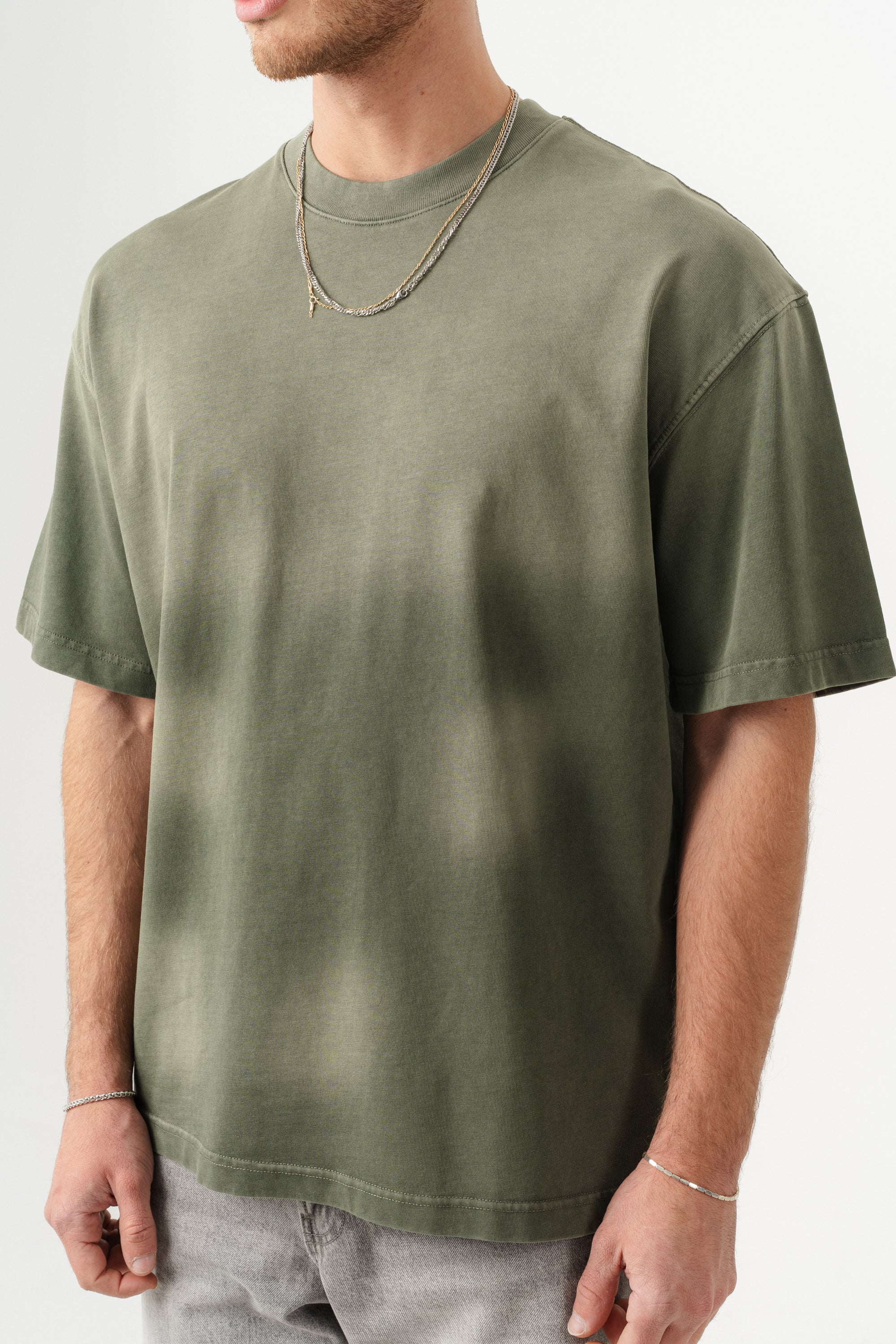 BORZ UNISEX GEÇİŞLİ - YIKAMALI OVERSIZE TİŞÖRT-4