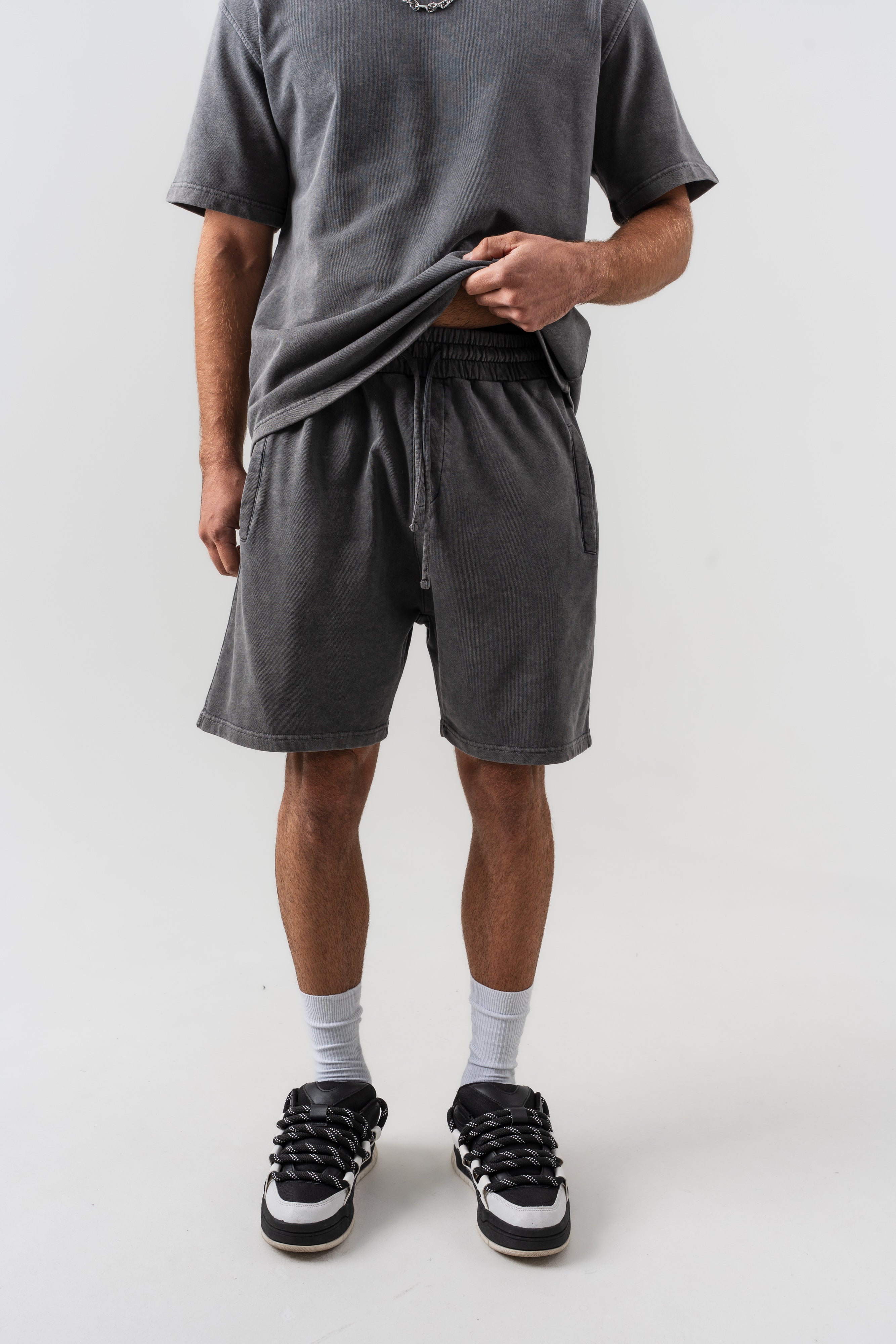 BORZ Yıkamalı Oversize T-shirt ve Şort Takımı - Siyah-6