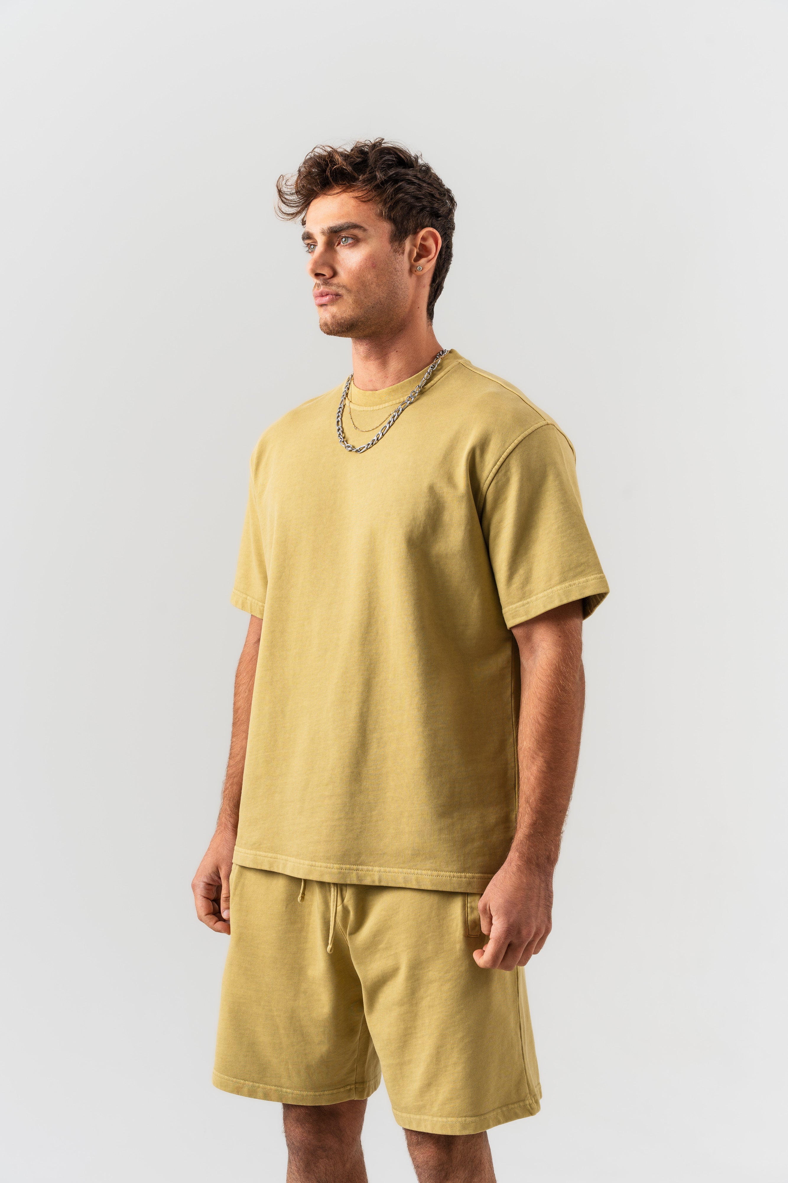 BORZ Yıkamalı Oversize T-shirt ve Şort Takımı - Sarı-3