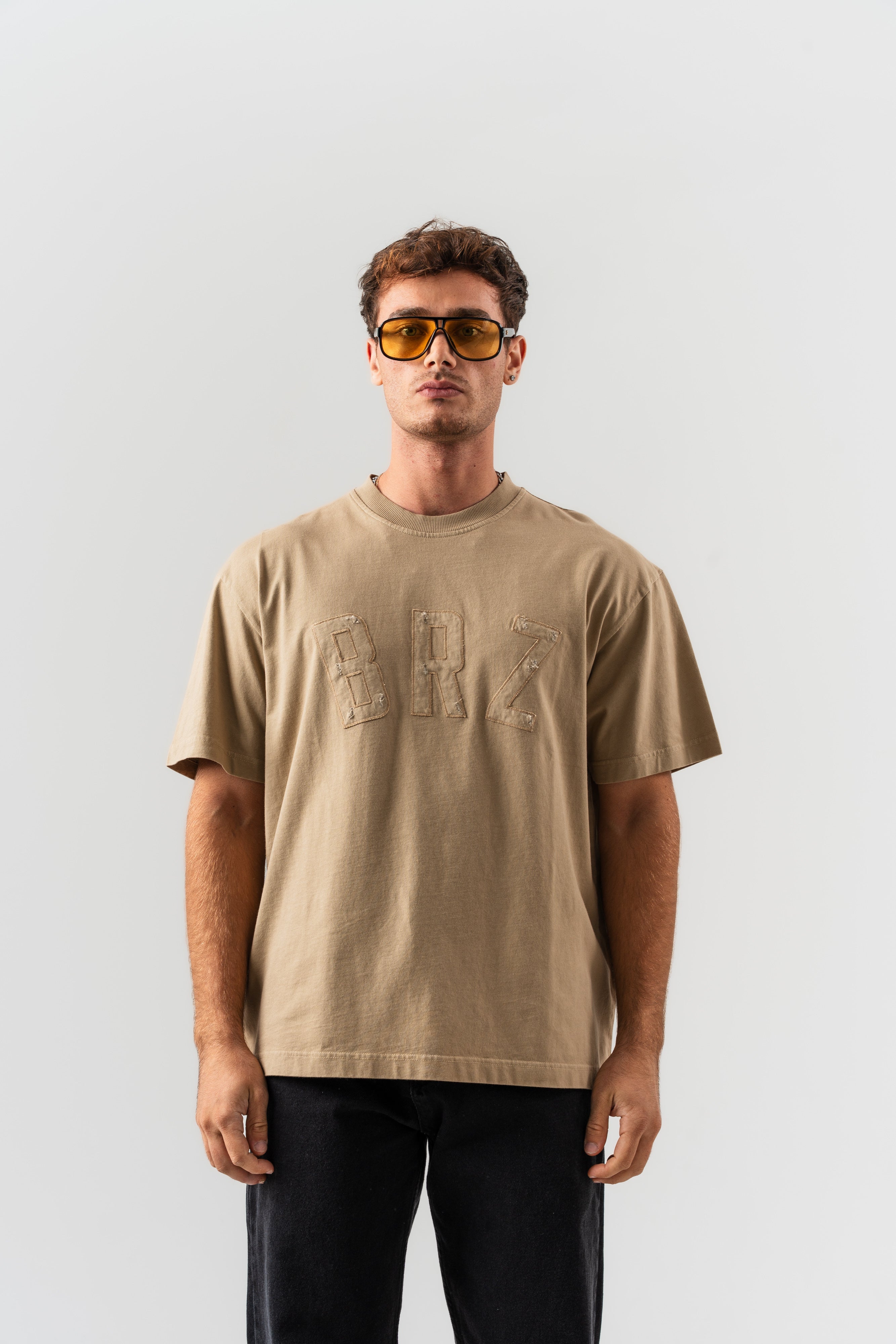 BORZ Aplike Nakışlı Oversize Kalıp Bisiklet Yaka T-shirt - Bej