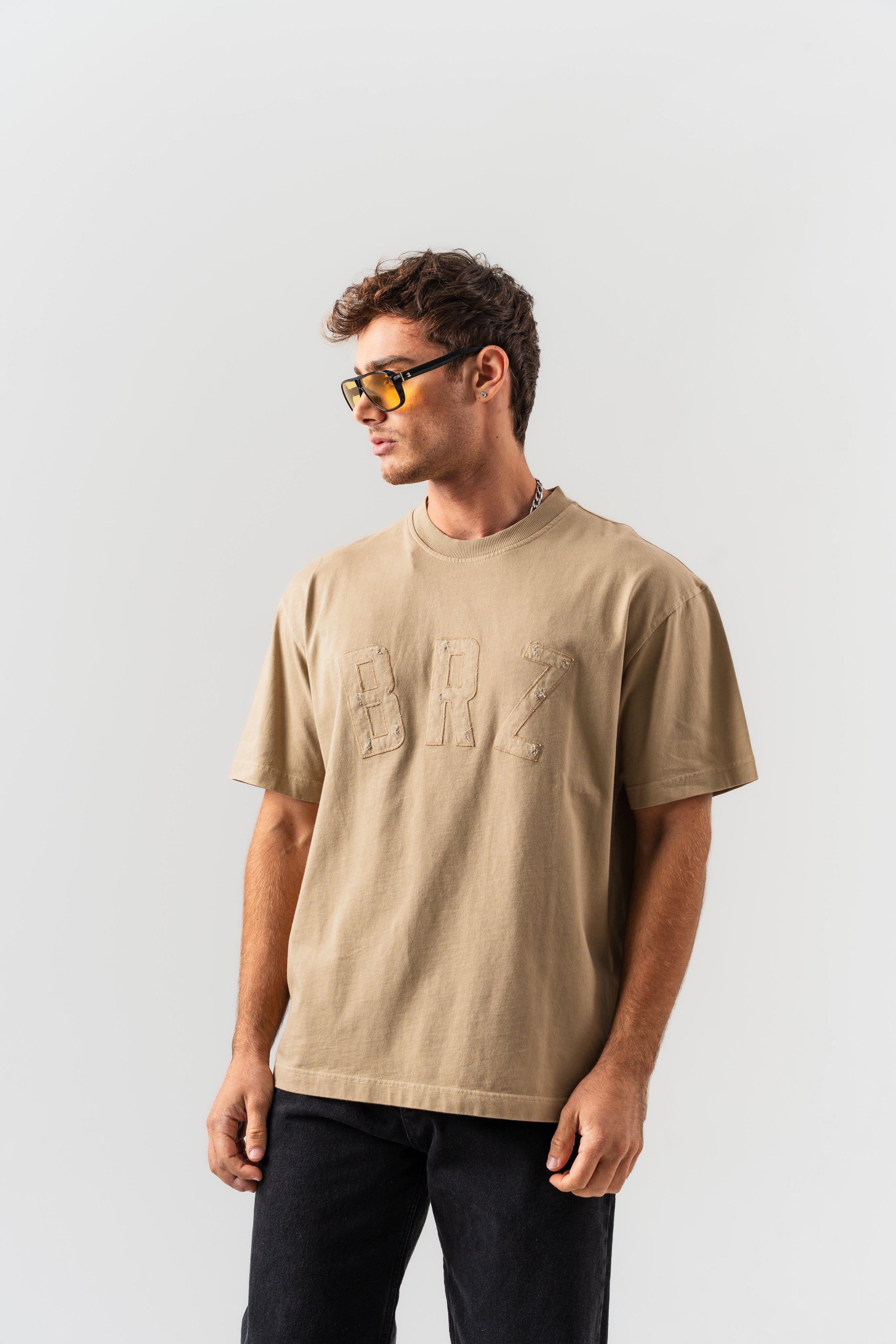 BORZ Aplike Nakışlı Oversize Kalıp Bisiklet Yaka T-shirt - Bej-3