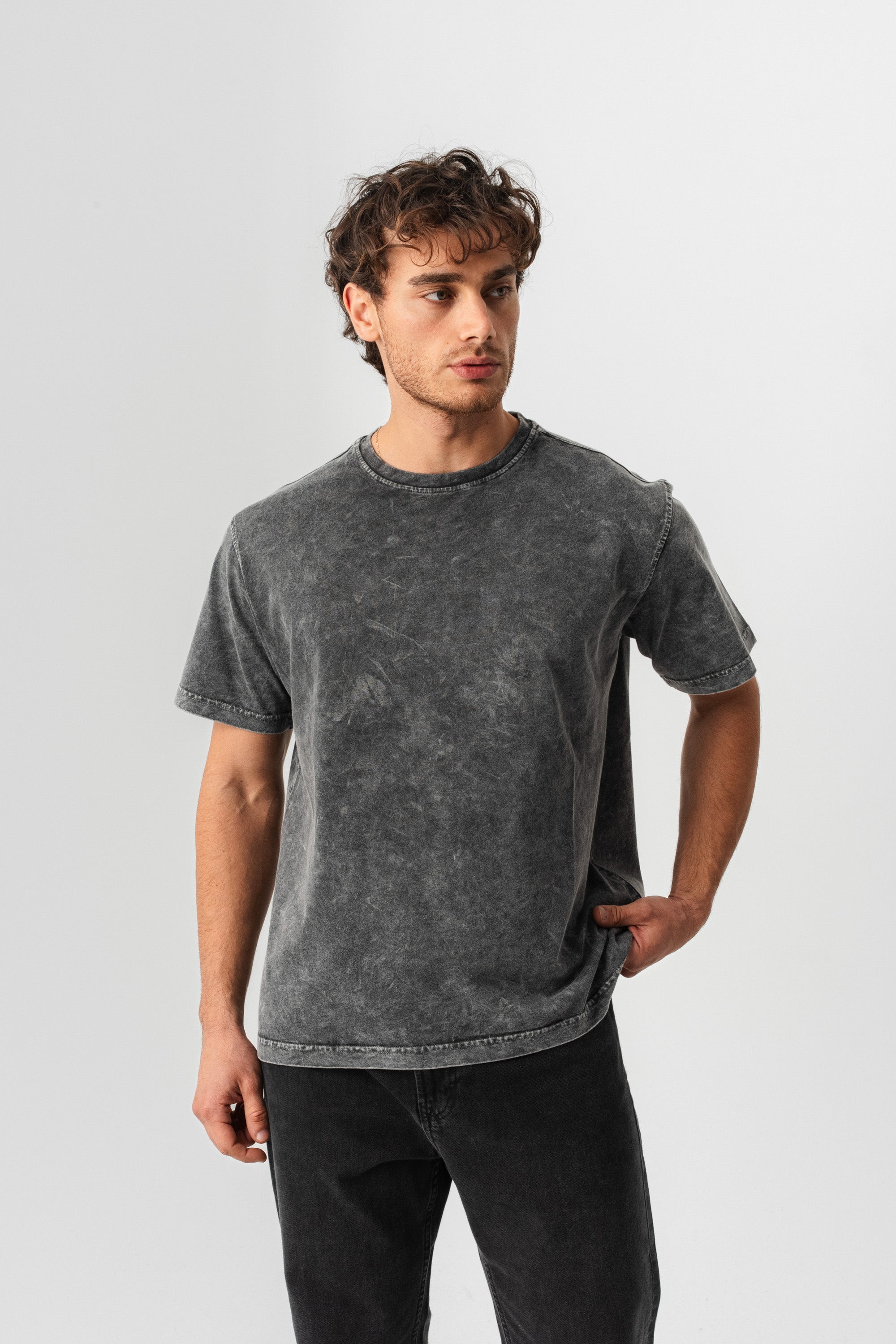 BORZ Yıkamalı Basic T-shirt - Siyah-4