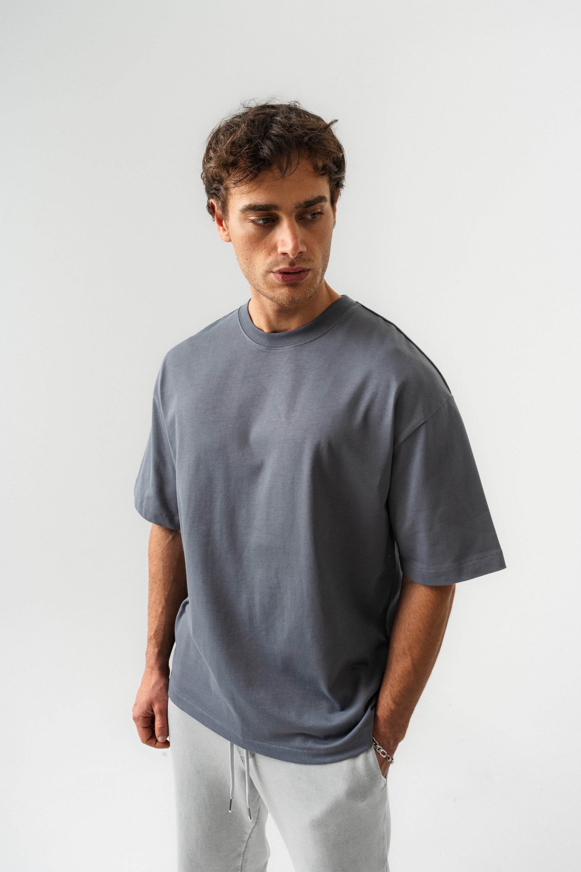 BORZ Oversize Kalıp Basic T-shirt - Grafit-4