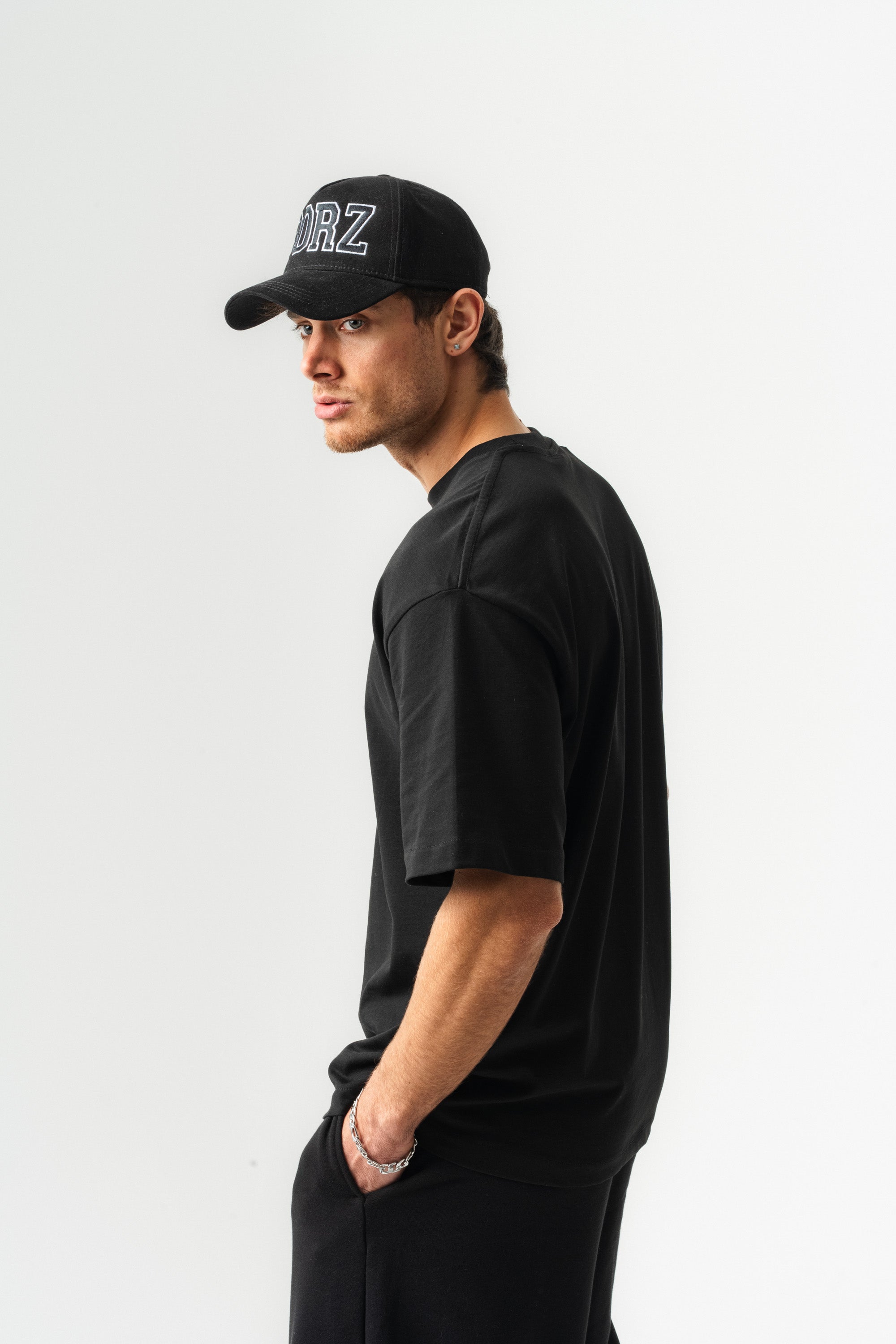 BORZ Oversize Kalıp Basic T-shirt - Siyah-7